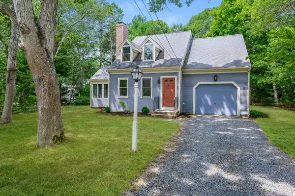 265 Skunknet Road, Centerville, MA 02632