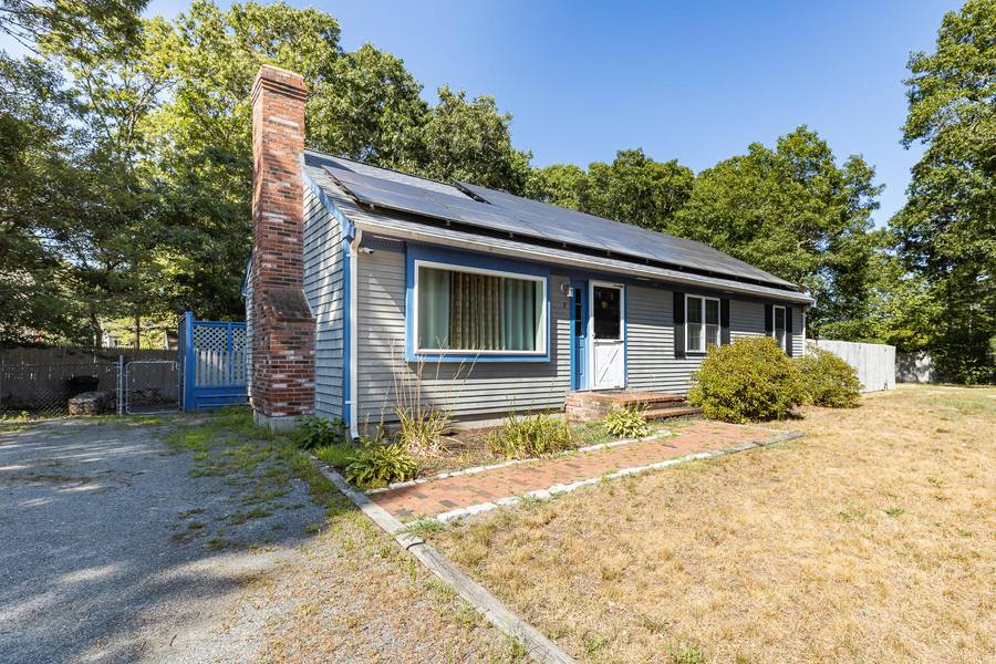 8 Picasso Place, Osterville, MA 02655