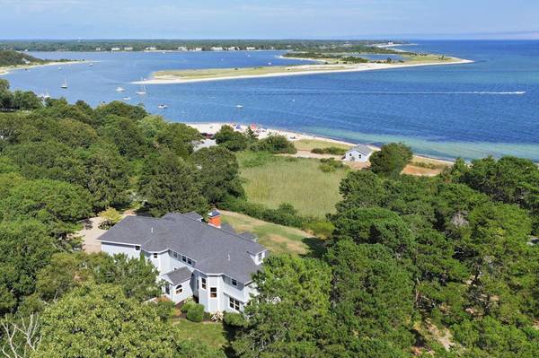 Cotuit, MA 02635,307 Ocean View Avenue