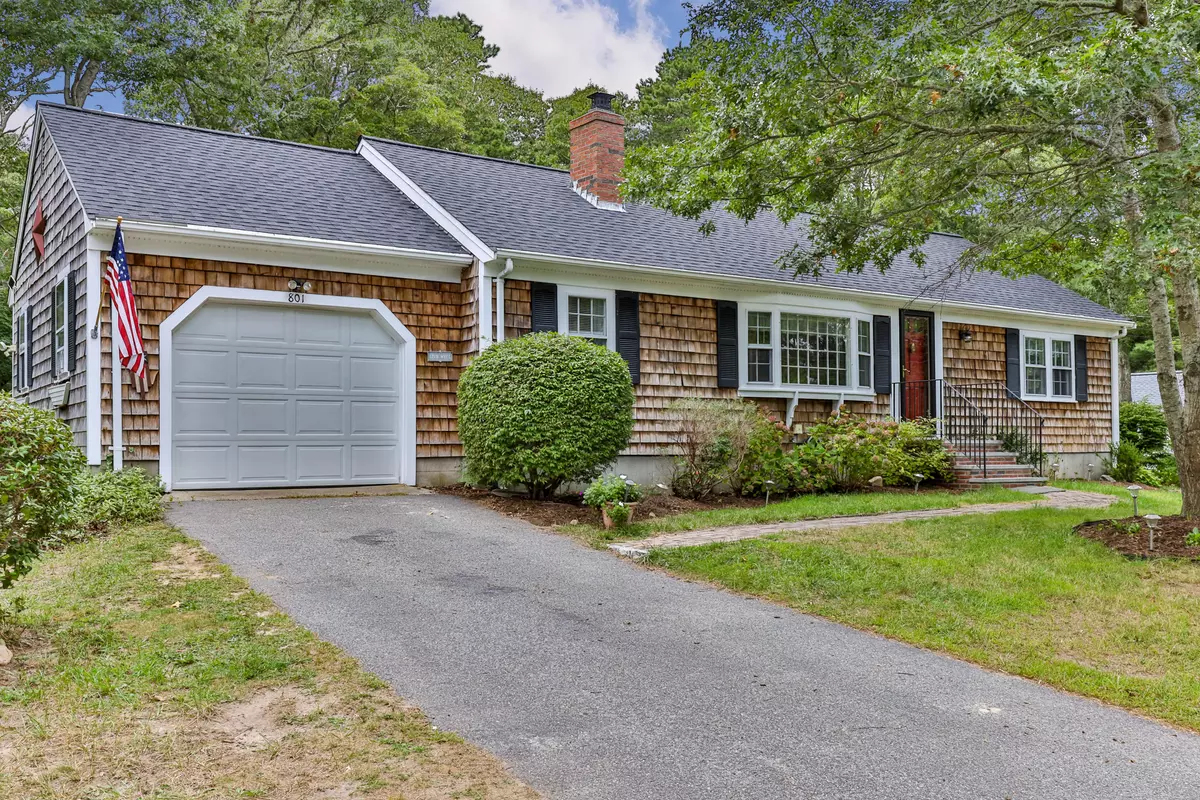 Yarmouth Port, MA 02675,801 West Yarmouth Road