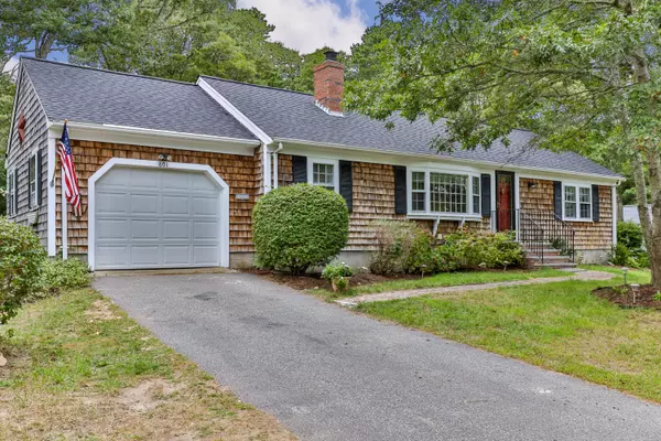 801 West Yarmouth Road, Yarmouth Port, MA 02675