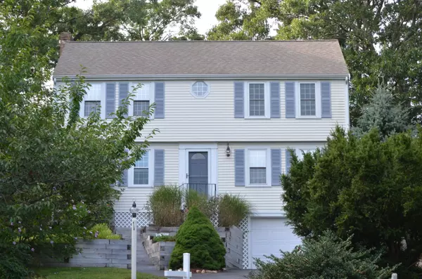 10 Sophie Anne Drive, Yarmouth Port, MA 02675