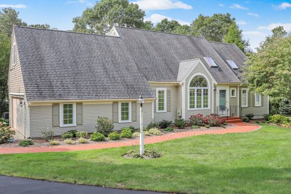 Cotuit, MA 02635,91 Waterford Drive