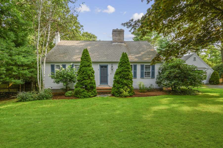 624 Lumbert Mill Road, Centerville, MA 02632