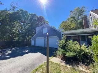 Eastham, MA 02642,35 N 40 Road