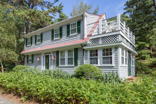 Truro, MA 02666,6 Moorings Way