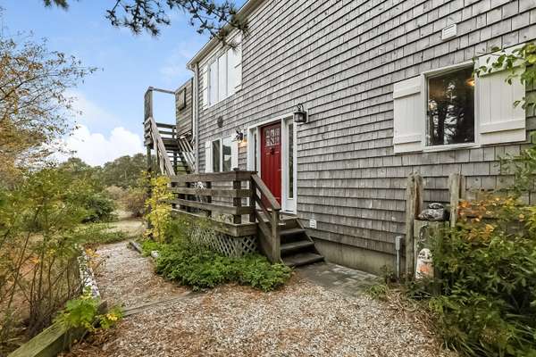 North Truro, MA 02652,136 Shore Road