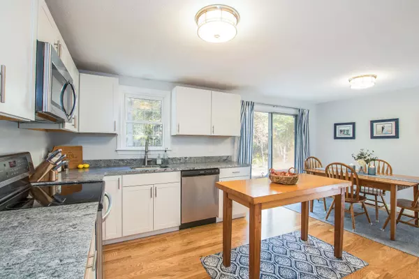 Yarmouth Port, MA 02675,60 Freeboard Lane