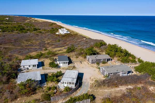 Truro, MA 02666,17 Coast Guard Road