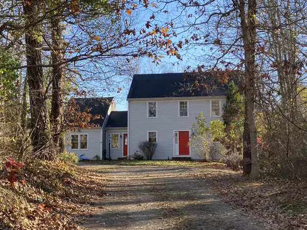 100 Log Cabin Road, Eastham, MA 02642