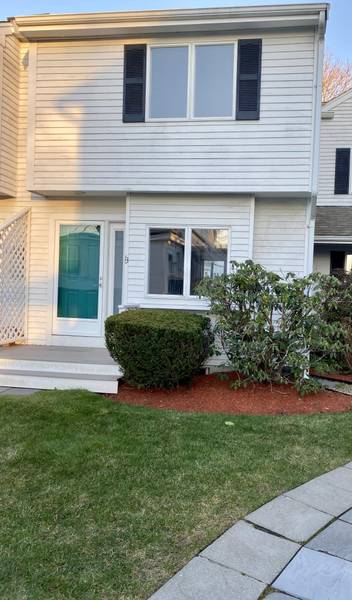 48 Camp Street #13, Hyannis, MA 02601