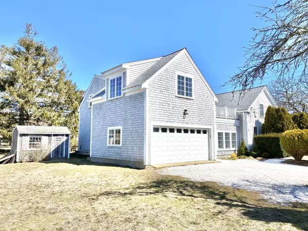 Chatham, MA 02633,150 Barcliff Avenue