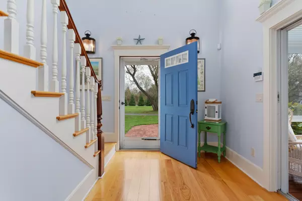 Dennis, MA 02638,17 Grazing Field Lane