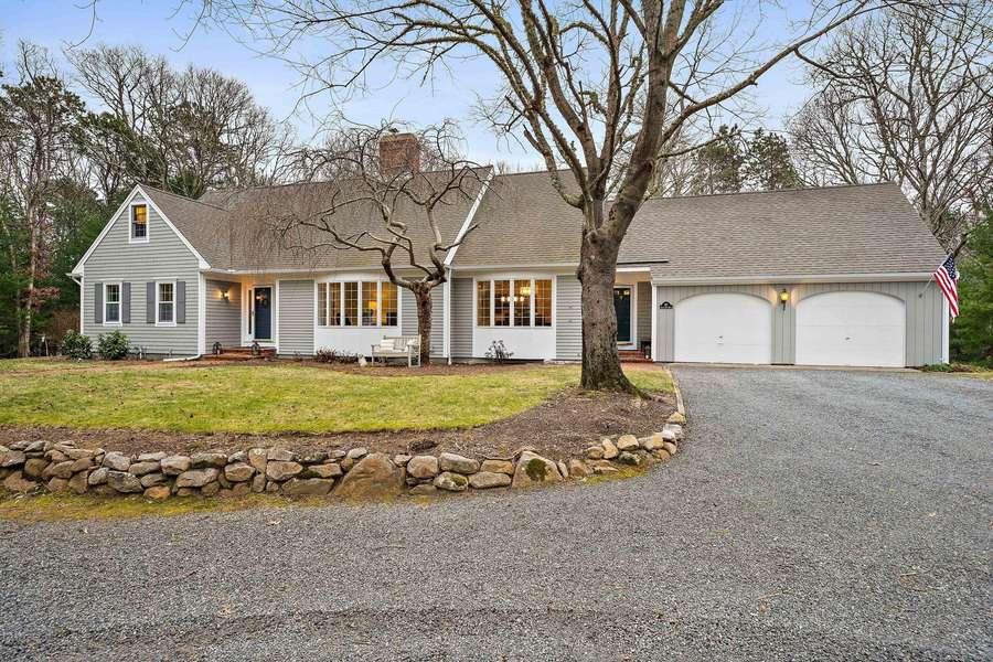 187 Cotuit Bay Drive, Cotuit, MA 02635