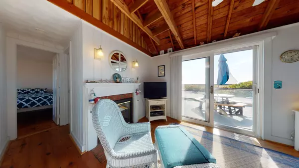 North Truro, MA 02652,630 Shore Road #5