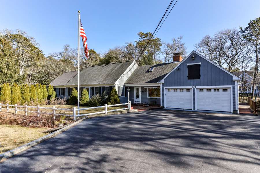 533 Poponessett Road, Cotuit, MA 02635