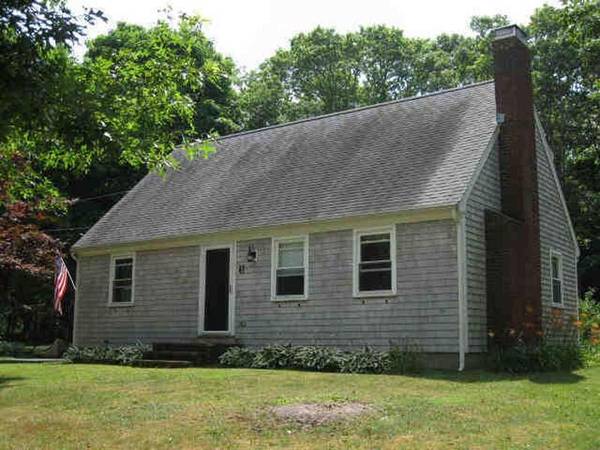 Cotuit, MA 02635,41 Lake Street