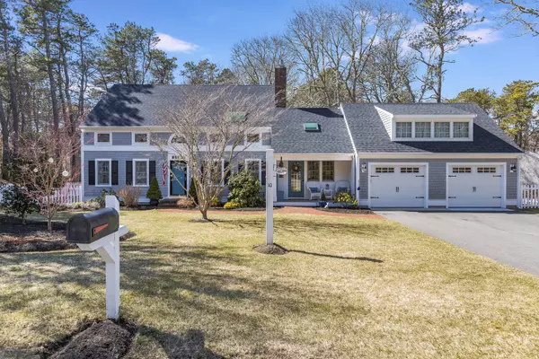 10 Mary Willet Court, Harwich, MA 02645