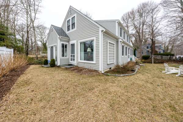 Falmouth, MA 02540,63 Elm Road