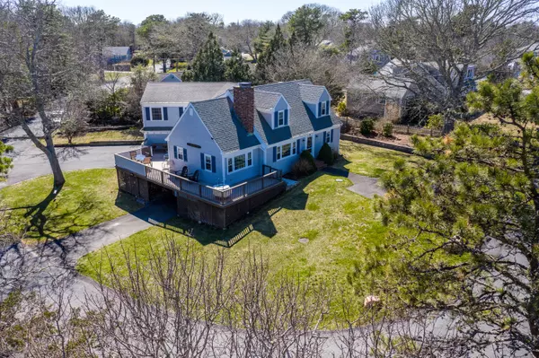 West Dennis, MA 02670,54 Little Cove Circle