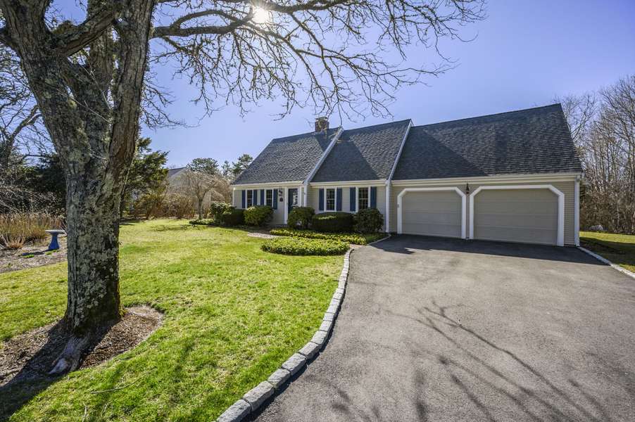 175 Oxford Drive, Cotuit, MA 02635