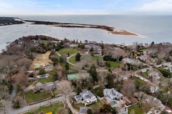 Cotuit, MA 02635,72 Oceanview Avenue