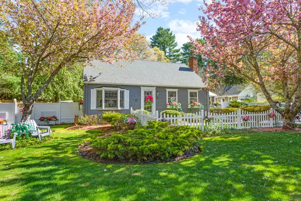 69 Taramac Road, Centerville, MA 02632