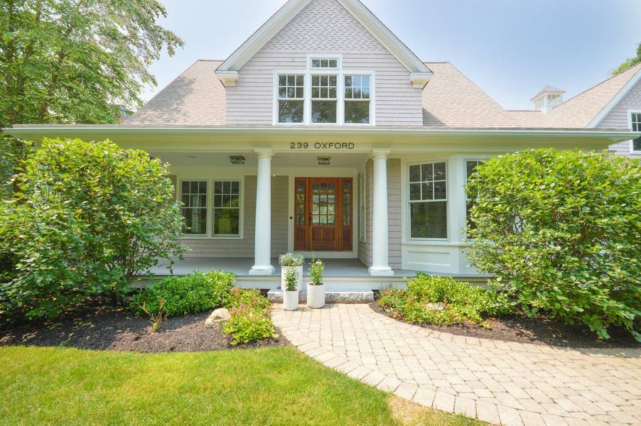 239 Oxford Drive, Cotuit, MA 02635