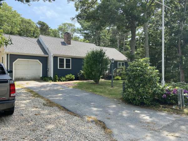 Cotuit, MA 02635,283 Mariner Circle