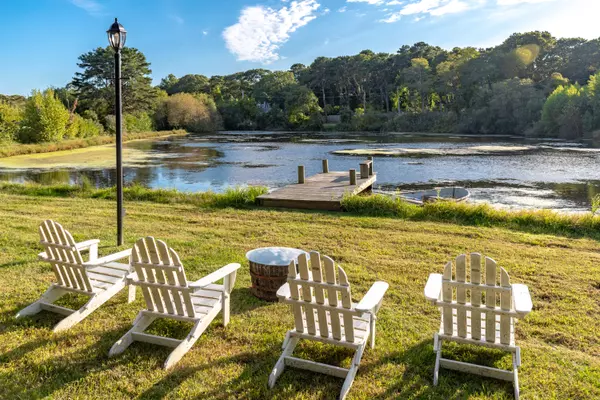 Sagamore Beach, MA 02562,270 Williston Road