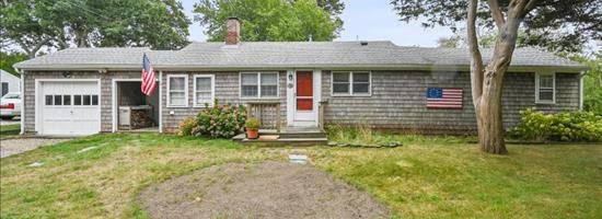 West Dennis, MA 02670,16 Oak Leaf Lane