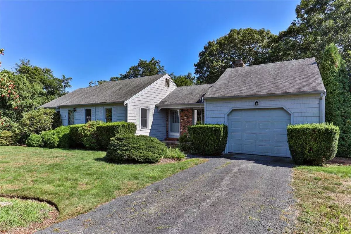 Centerville, MA 02632,10 Halyard Way