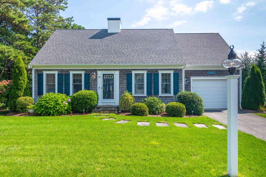 295 Pheasant Hill Circle, Cotuit, MA 02635