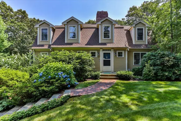 East Sandwich, MA 02537,29 Wolf Hill