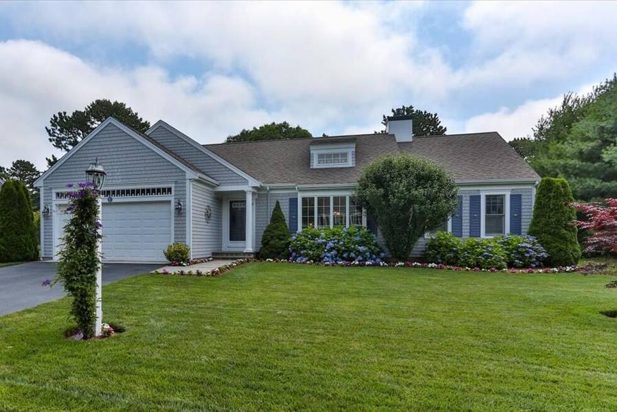 311 Pheasant Hill Circle, Cotuit, MA 02635