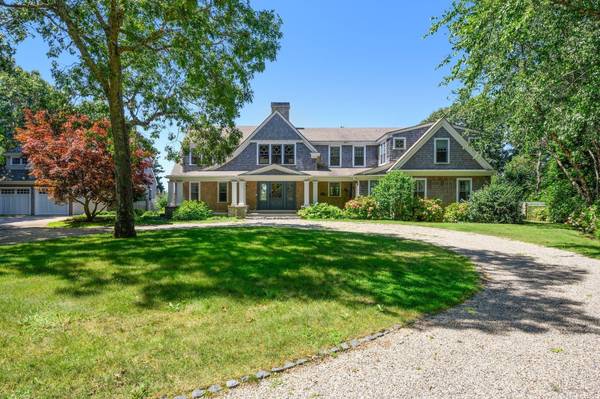 Cotuit, MA 02635,180 Pinquickset Cove Circle