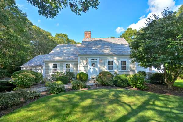 East Sandwich, MA 02537,12 Tarragon Drive