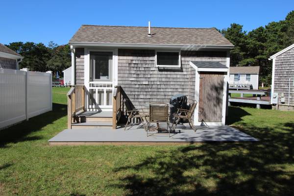 North Truro, MA 02652,121 Shore Road #7