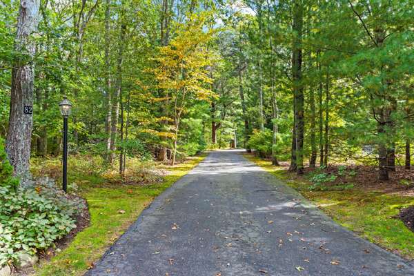 Centerville, MA 02632,82 Nobadeer Road