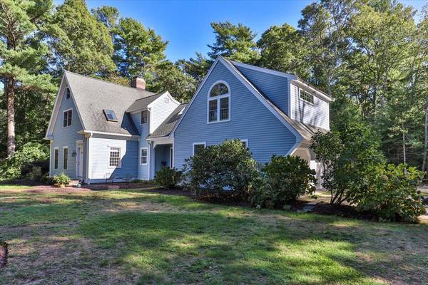 Cotuit, MA 02635,101 Curlew Way