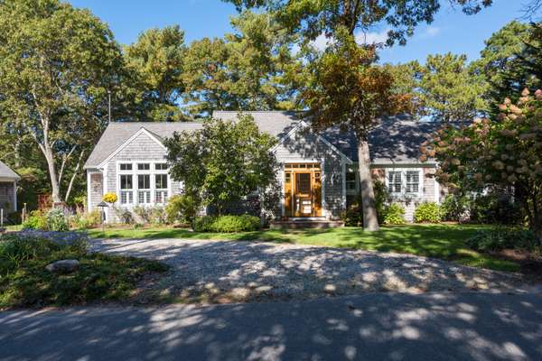 Cotuit, MA 02635,28 Pine Ridge Road