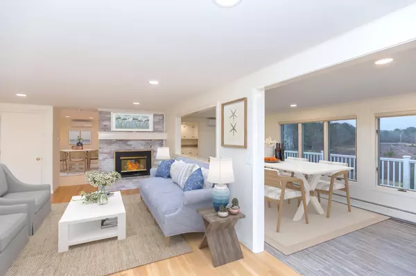 Yarmouth Port, MA 02675,24 Freeman Road