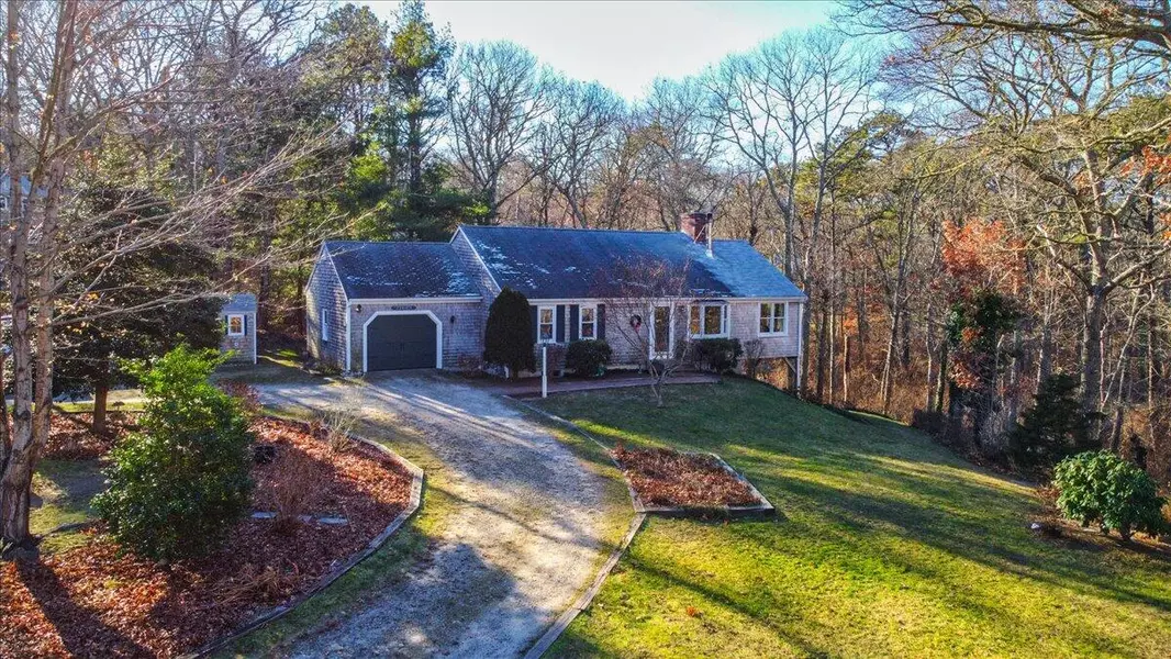 175 Cobble Stone Road, Barnstable, MA 02630