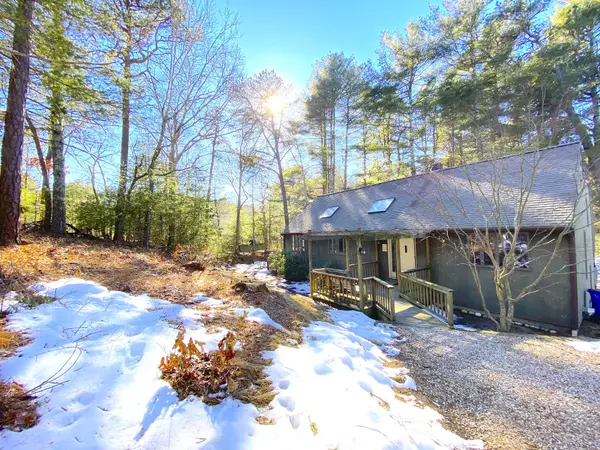 32 Harwood Drive, Pocasset, MA 02559