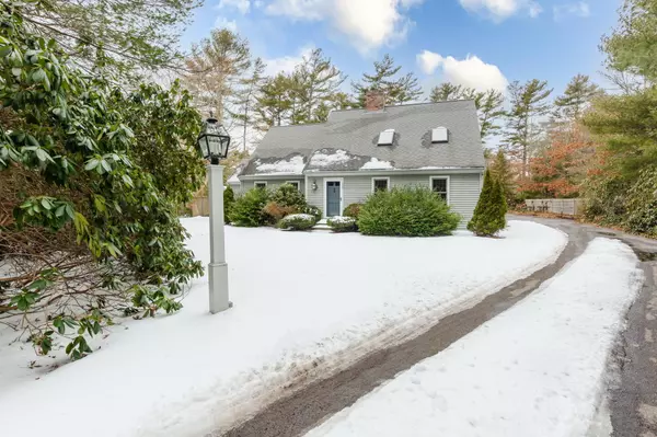 757 Old Falmouth Road, Marstons Mills, MA 02648