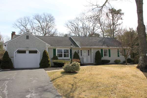 70 Padlock Lane, Centerville, MA 02632