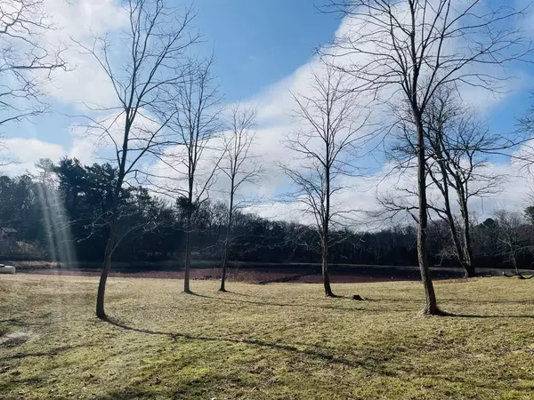 East Sandwich, MA 02537,262 Old County Road