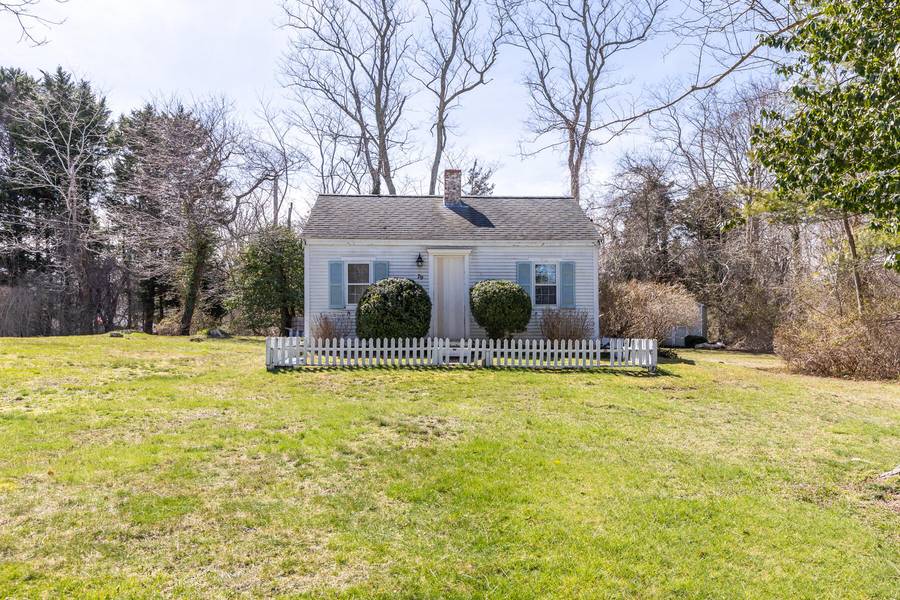 79 West Road, Orleans, MA 02653