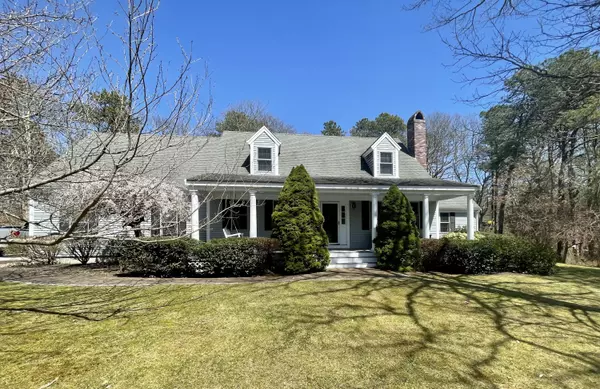 10 Desire's Lane, West Barnstable, MA 02668