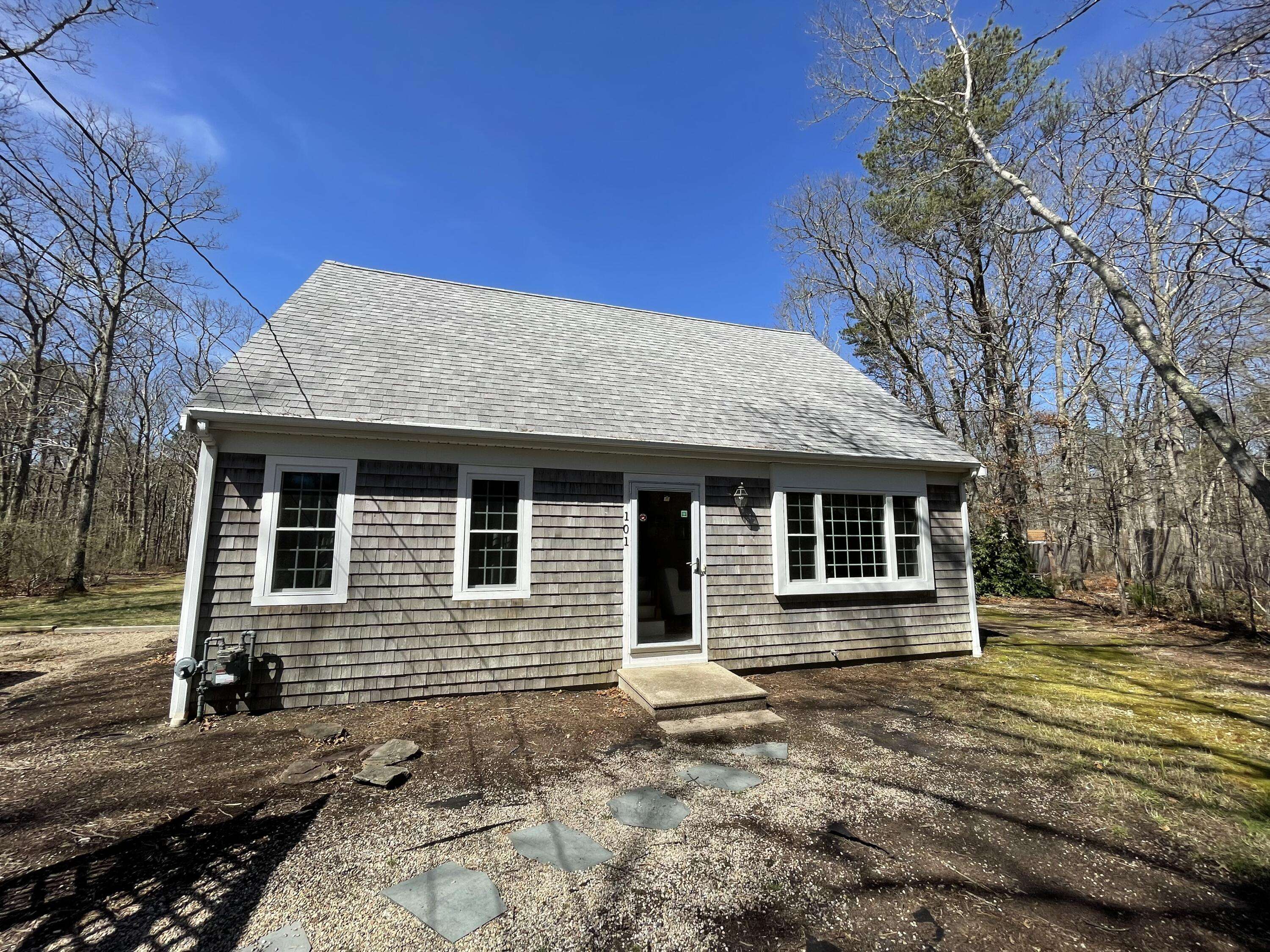101 Santuit-Newtown Road, Marstons Mills, MA 02648